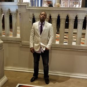 Meet your Posher, Corey